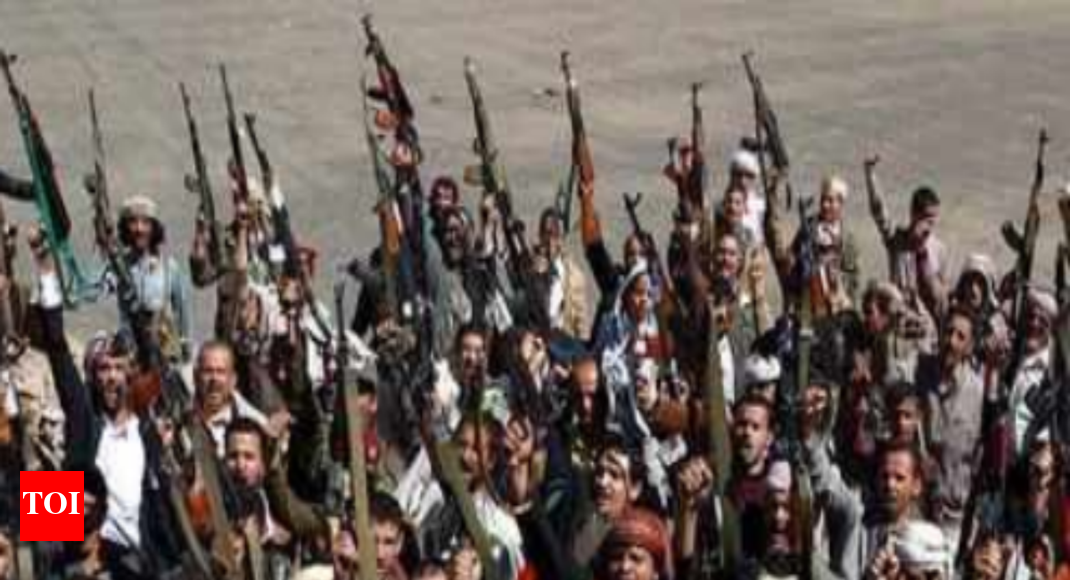 Saudi shuts main oil pipeline after Houthi drone attacks