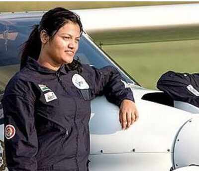 Indian woman crosses Atlantic Ocean in light plane