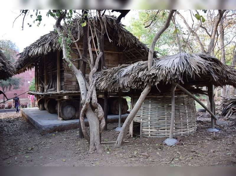 bhopalis-get-a-chance-to-see-the-habitat-of-the-assamese-tribe-events