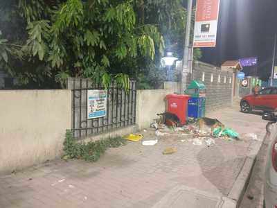 Balewadi High Street becomes Garbage Street