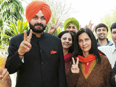 'My wife will never lie', says Navjot Sidhu on her claim blaming Punjab CM over denial of LS ticket