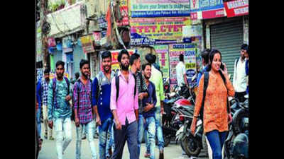 Migrant youth rue lack of education, job opportunities in Patna