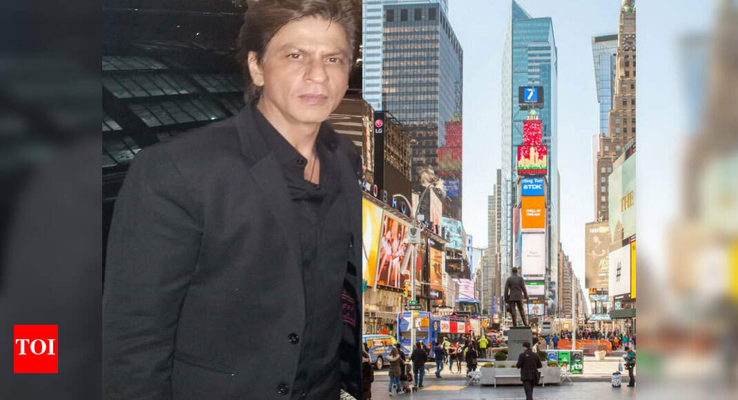 Shah Rukh spotted at Times Square, New York Hindi Movie News Times of India