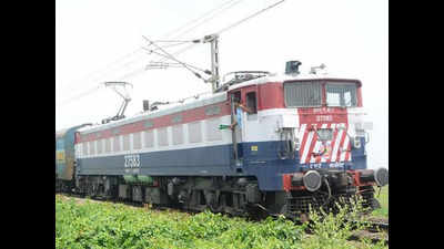 Odisha: Trains run with electric engines in Jharsuguda-Angul line