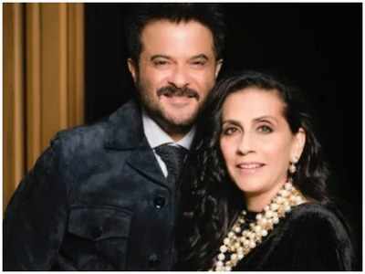 Here's why Anil Kapoor almost fell at his wife Sunita’s feet