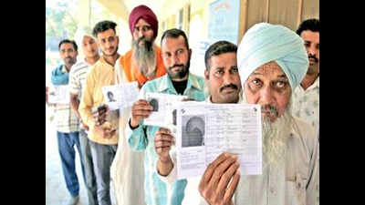 Barring minor incidents, voting peaceful in Majha