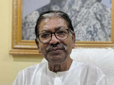 'Modi is a senior Mamata, Mamata is a junior Modi': Somen Mitra