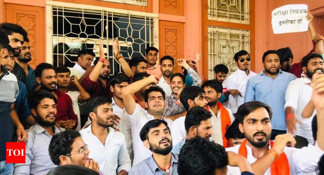 Rajasthan University cancels B.Com exam paper; ABVP, NSUI protest - Times of India