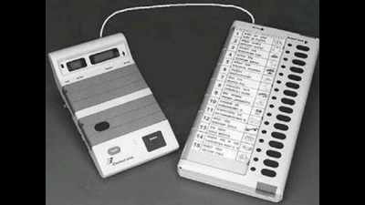 Indore: With EVMs in strong room, officials gear up for counting