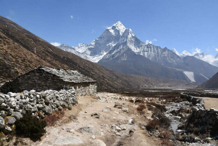 Day 10 - Trek to Kalapathar retreat to Pheriche 