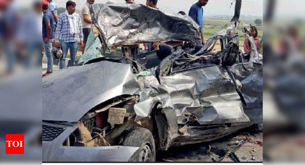 4 Noida MBBS students die in e-way crash near Baghpat | Meerut News ...