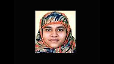 Kolkata: Al-Ameen poor students pass with flying colours
