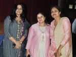 Hema Maheshwari, Nidhi Mehrotra and Renu Pandey