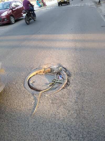 Dangerous manhole - Times of India