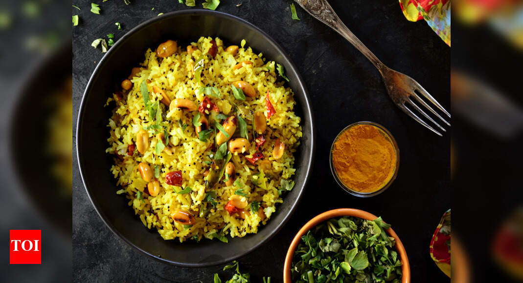 Can you lose weight by eating poha? - Times of India