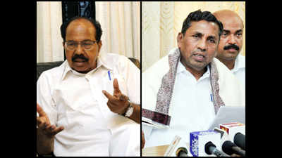 2 Congress veterans, Veerappa Moily & Muniyappa, bites the dust in Karnataka