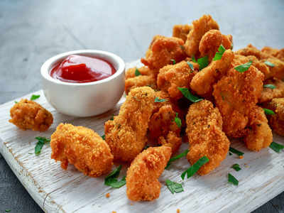 Fond of crispy chicken nuggets? Here’s how you can prepare it at home