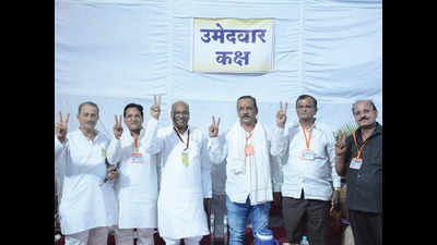 As expected, Muslim-Dalit vote split ensures Sanjay Dhotre win