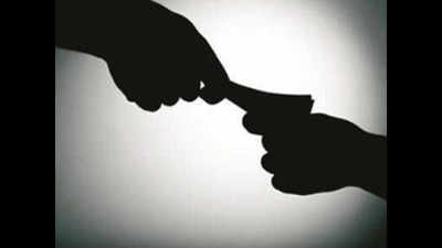 Councillor, municipal officer held for taking Rs 1 lakh bribe