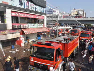 Surat Tragedy Boy Who Jumped Amp Survived Says Rescue Ladders