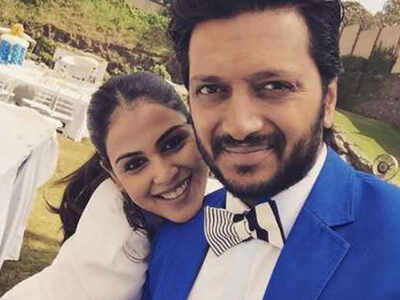 Riteish Deshmukh and Genelia D'souza share a heartfelt B-day wish for papa Vilasrao Deshmukh