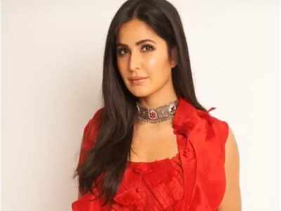 open lace back dress Buy VDress Katrina Kaif in A Red Silk Dress (5XL) at Amazon.in main image 0