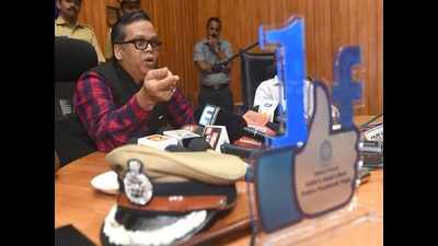 Kerala police chief reviews coastal security measures
