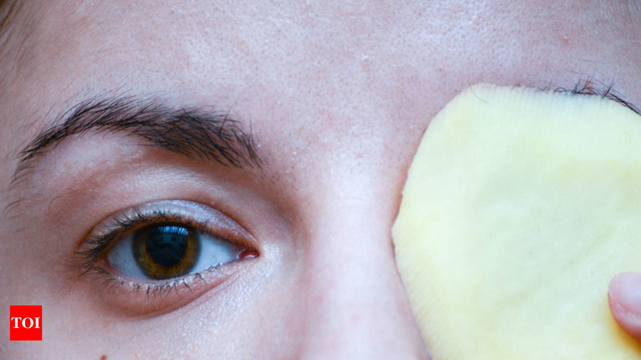 9 Causes of Dark Eye Circles - Take action to reduce dark circles