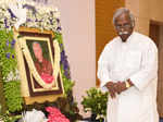 Art fraternity pays homage to Surya Prakash