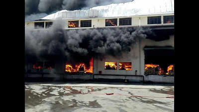 Major fire in plastic company at Dadra and Nagar Haveli