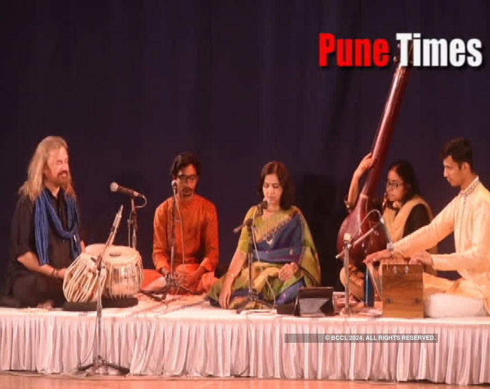 
Melodic rhythm, an event started with singer Manjusha Patil's performance

