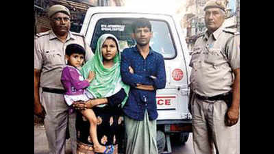 Delhi cops unite three lost kids with kin