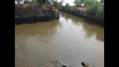 11 days after release, Hidkal water yet to reach Athani