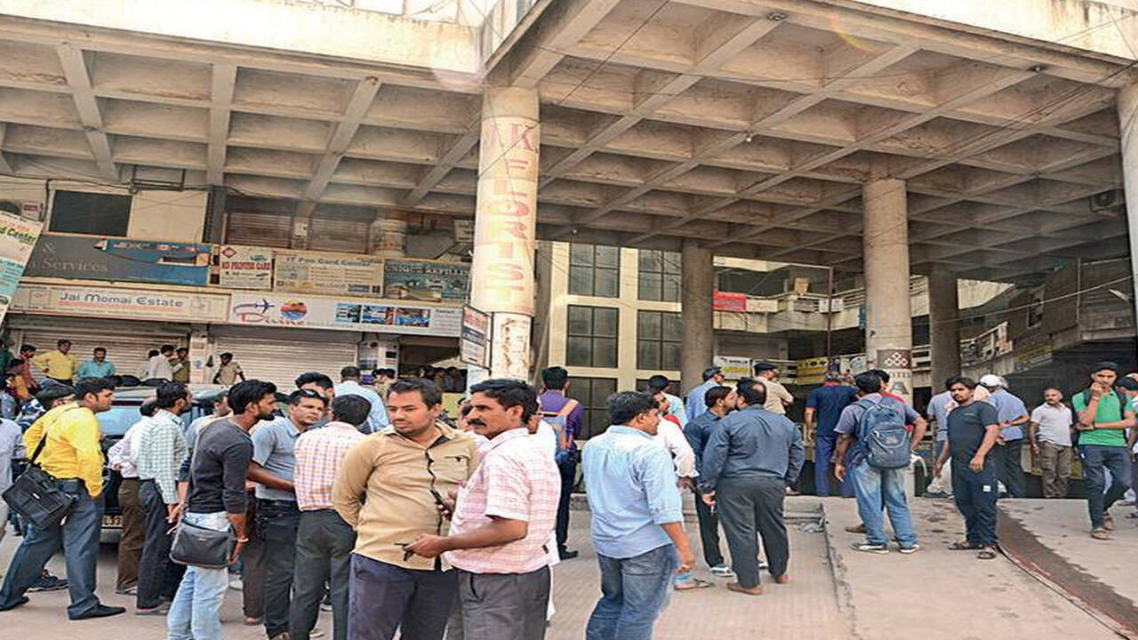 Vadodara Short Circuit Sparks Panic In Building Vadodara News Times Of India