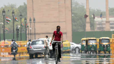 Heatwave: IMD issues red-code warning for Delhi