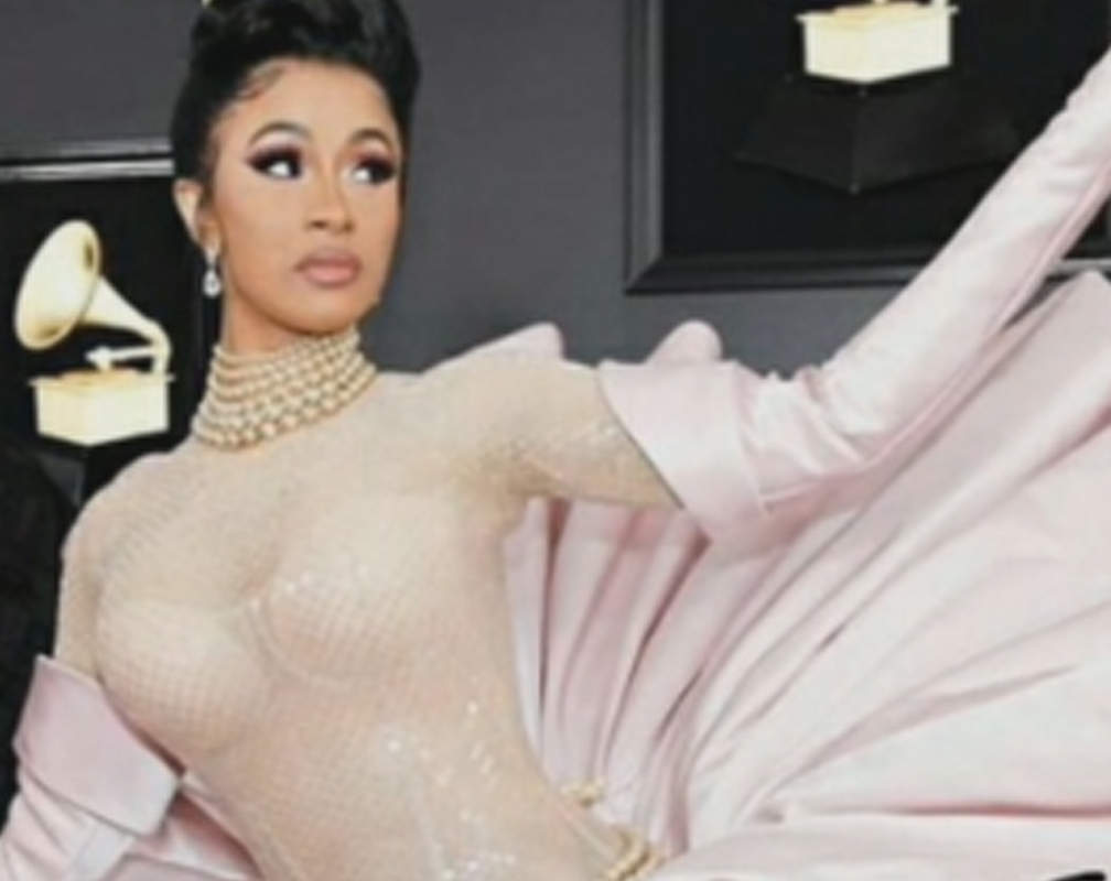 
Cardi B’s quirky fashion sense is unmissable

