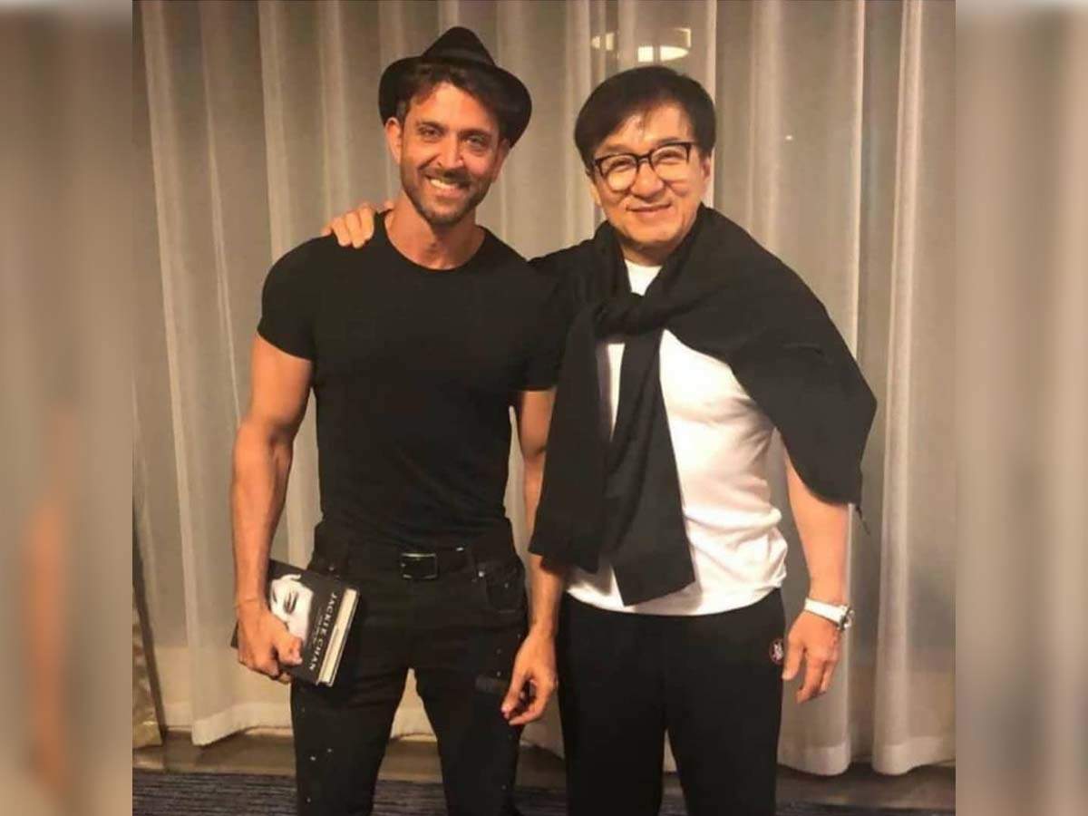 Hrithik Roshan Poses With Jackie Chan As He Promotes Kaabil In China Hindi Movie News Times Of India