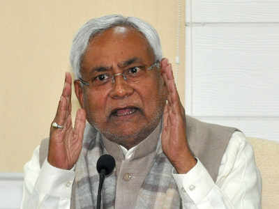 Nitish Kumar orders to fill up 32,000 posts of teachers in Bihar schools