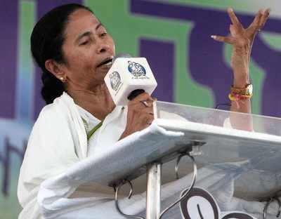 Workers lathicharged, BJP to send Jai Shri Ram post cards to Mamata