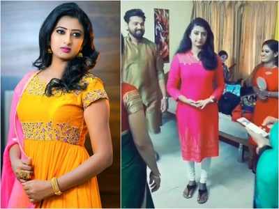 Neelakkuyil actress Latha Sangaraju shares a funny video from the sets;  take a look - Times of India