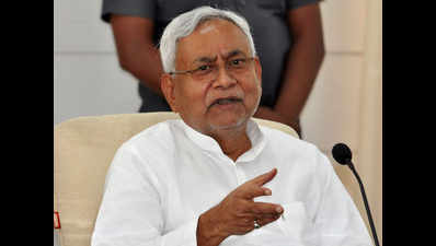 Nitish Kumar asks Bihar officials to ensure repair of 35,000 hand pumps to provide safe drinking water to people