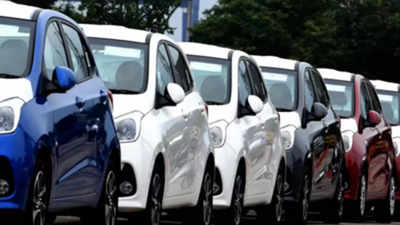 Auto companies face space crunch due to mounting inventory