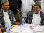 Political leaders attend iftar parties