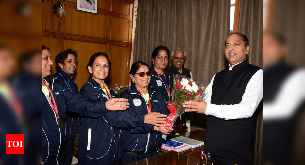 Indian Masters Women Hockey Team meets Himachal Pradesh ...