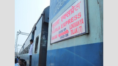 Mumbai: Suspicious material found in train at Lokmanya Tilak Terminus