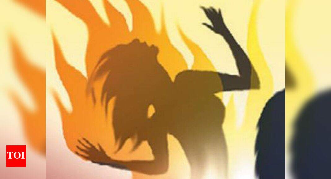 Chennai: Man sets partner on fire, both die | Chennai News - Times of India