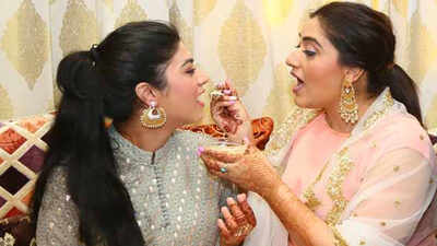 TV actress Shireen Mirza gives a special Eidi to brother Shahbaz
