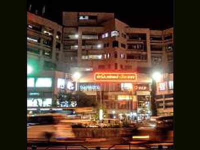 Nightlife Beckons Tamil Nadu As Shops Can Remain Open 24x7 