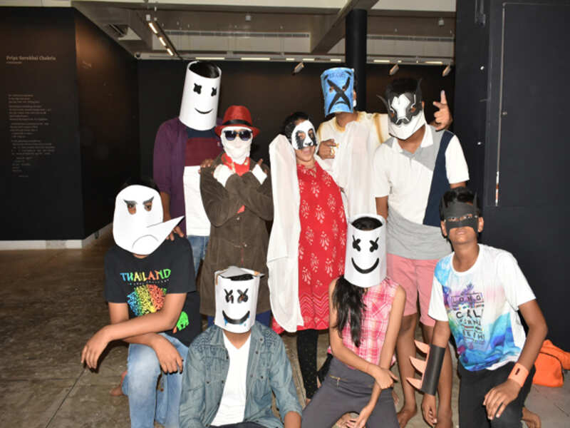 Children Make Colourful Masks At A Mask Making Workshop In Jaipur Events Movie News Times Of India