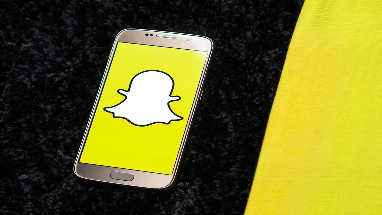 You can now play this battle royale game on Snapchat - Times of India